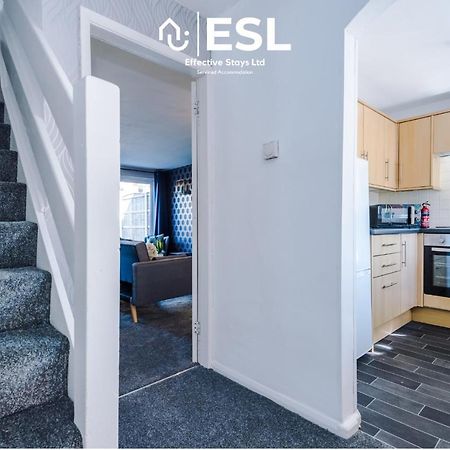 3 Bedroom House With Garden And Driveway Parking - Less Than 10 Mins From Chester City Centre Esterno foto